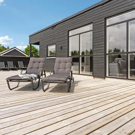 Pet Friendly In With Sauna Holiday home *